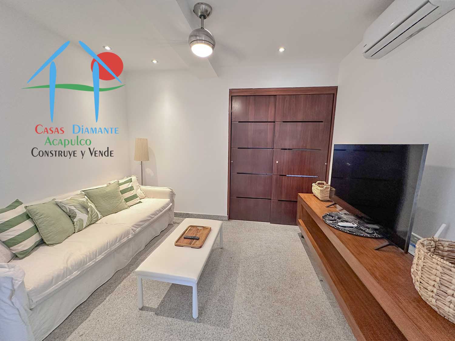 Ocean Front 705 - Sala de TV 2